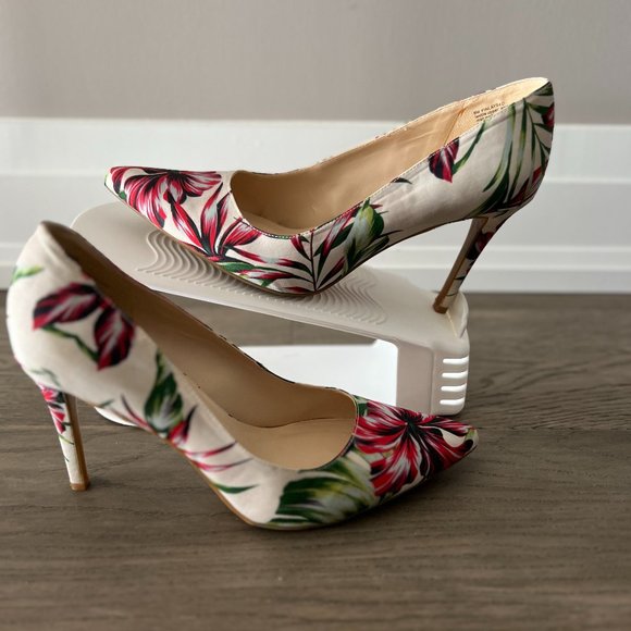 Nine West Floral Heels - Size 8 - Picture 1 of 5